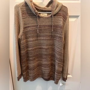 Natural reflections xl pullover hoodie sweater - never worn